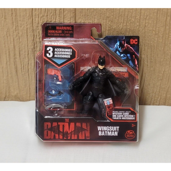 The Batman Wingsuit Batman with Accessories 3.5" Figure Plus Mystery Card - Picture 1 of 3